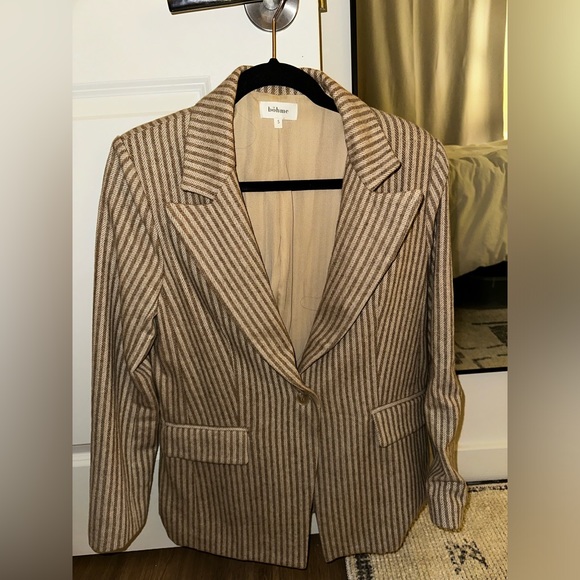 Blazer - Picture 1 of 3